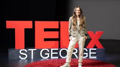 How Hairstylists Change The World | Elizabeth Faye | TEDxStGeorge