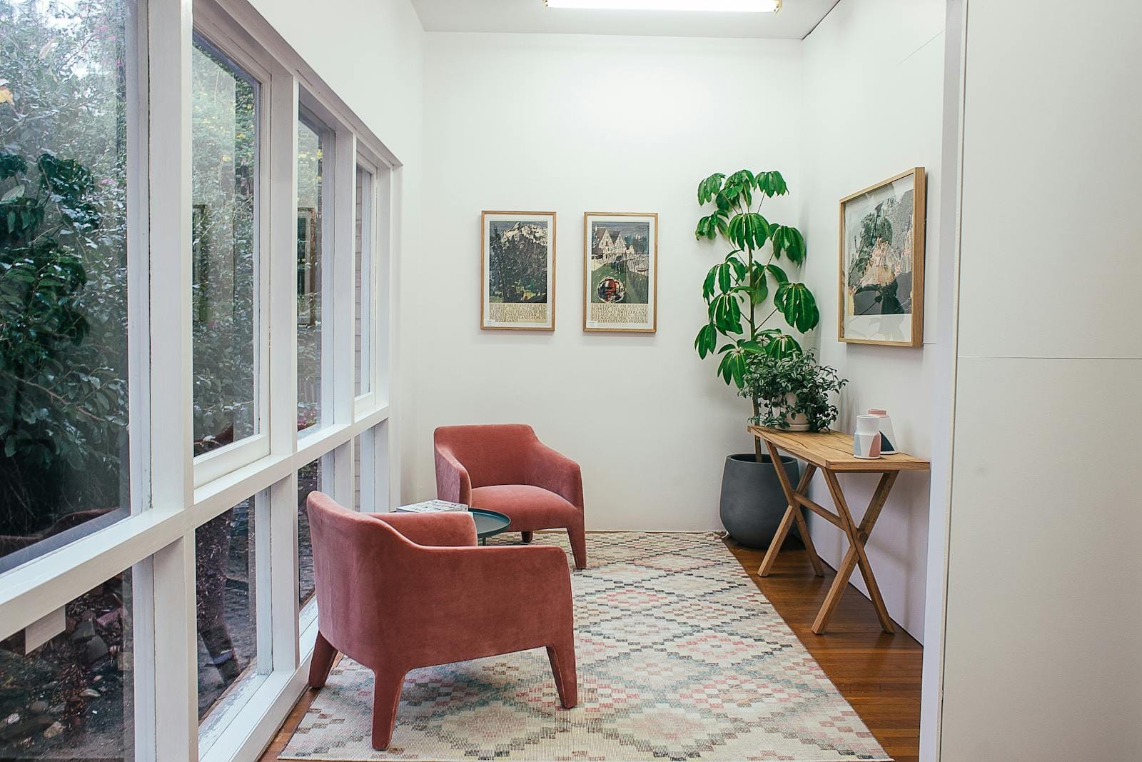 How to Make Your Home an Art Gallery, Possibly for Free