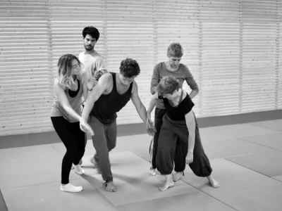 A group practice contact improvisation